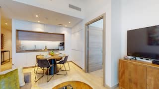 Chic Stay in Sparkle Towers 5